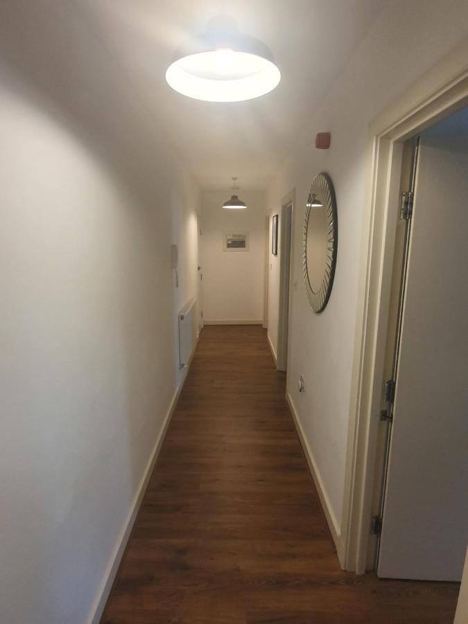 Double Room With Shared Bathroom London Ngoại thất bức ảnh
